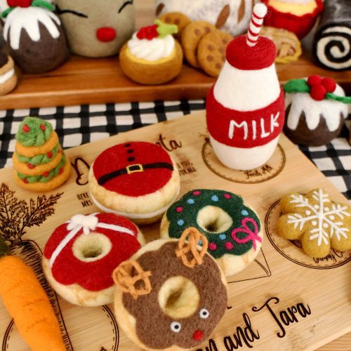 Christmas Felt Play Food 12 b4e9a4ab 24b3 4326 9a08 2eb2662b8790