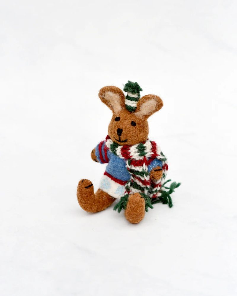 Felt Pocket Winter Rabbit