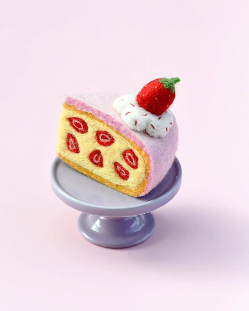 FeltStrawberryTorteSlice