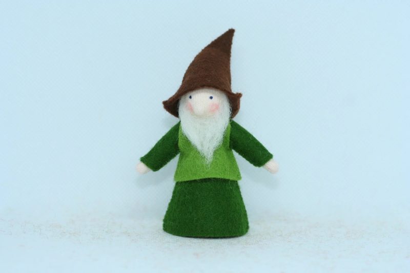 ForestGnomeFriend BrownHat FairSkinTone