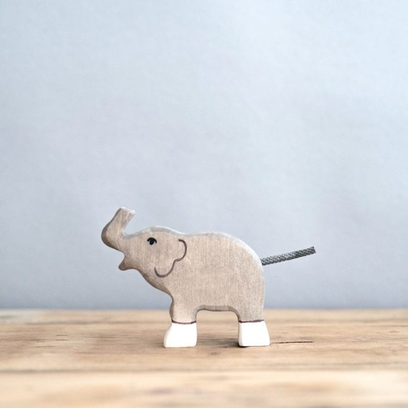 HolztigerElephant small trunkraised 6948218f b8cc 4495 ae1b 884a8cdb81e5