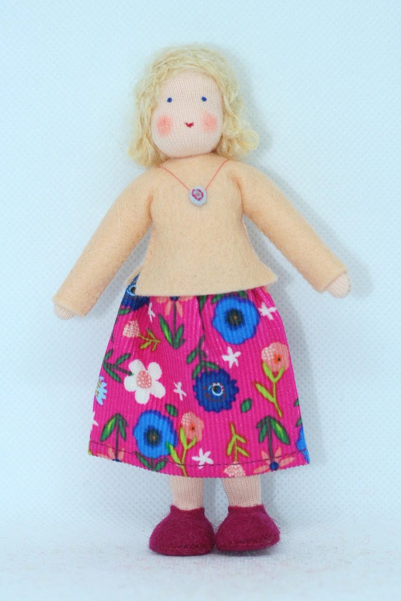 MotherDoll FairSkin BlondeHair6