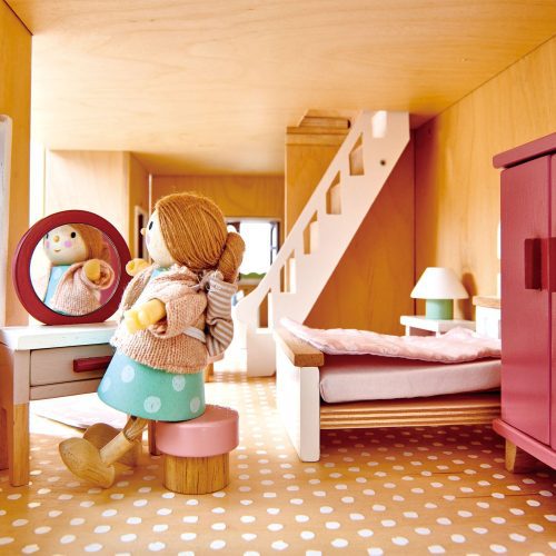 TL8152 dolls house bedroom furniture TL8144 mrs goodwood and the baby TL8126 fantail hall 2 b469c7aa 0a79 4e44 a6bc 836716e9d8e7