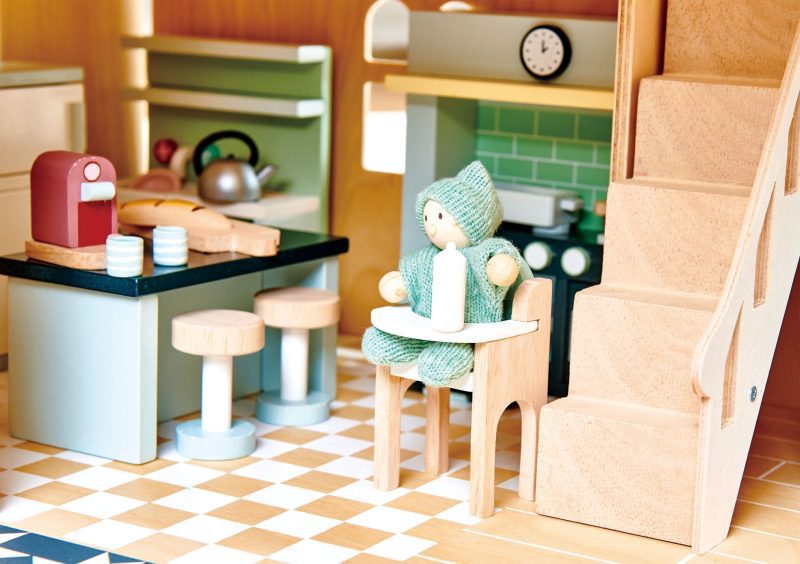 TL8153 dolls house kitchen furniture TL8126 fantail hall 1