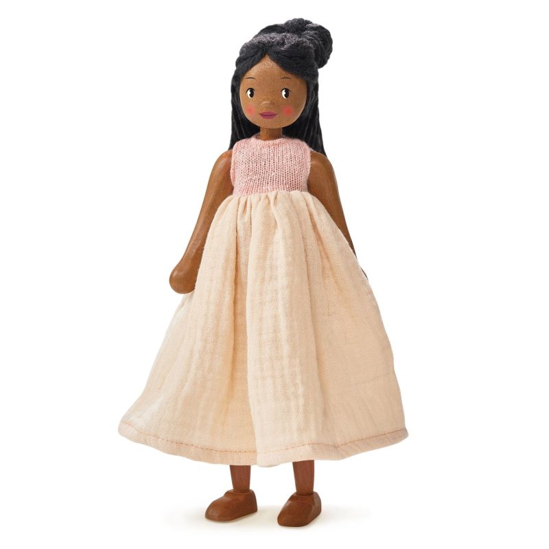 TL8882 lola wooden doll 2