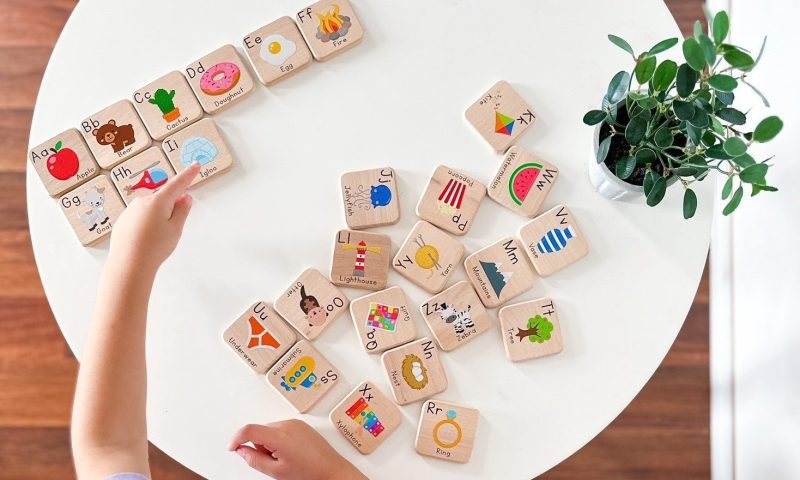 abc learning tiles by bannor toys 118517