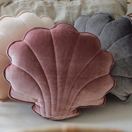 cosmic pearl velvet shell cushion 209332