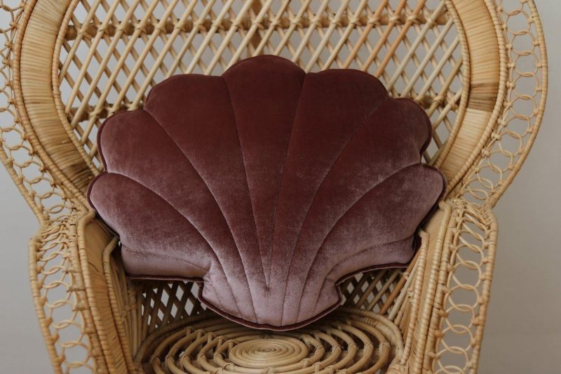 cosmic pearl velvet shell cushion 769453