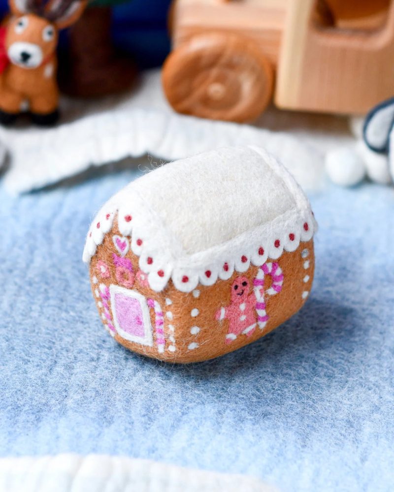 felt gingerbread house 6