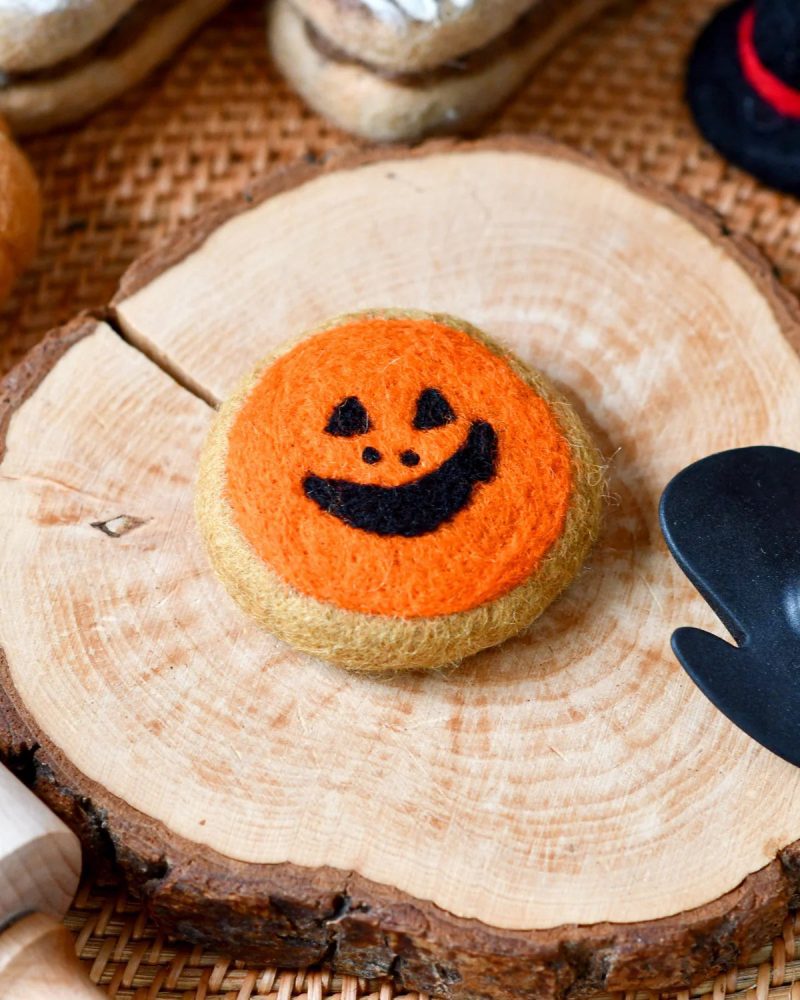 felt smiley orange cookie