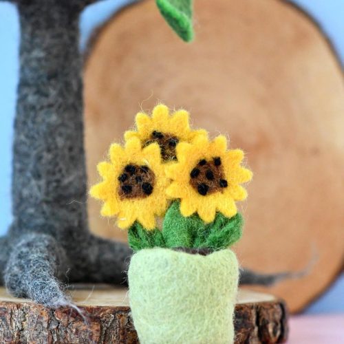 felt sunflower pot 1