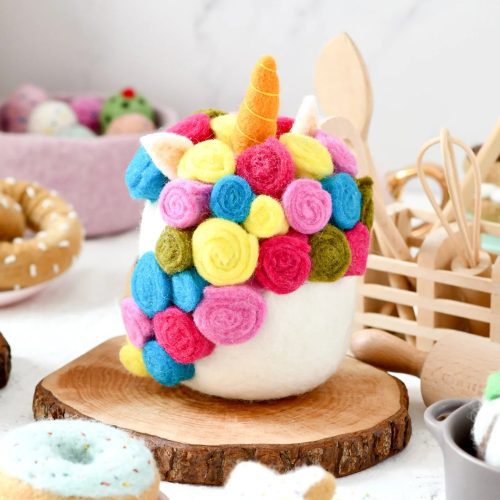 felt unicorn cake bright 4