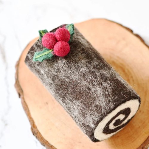 felt yule log cake 2