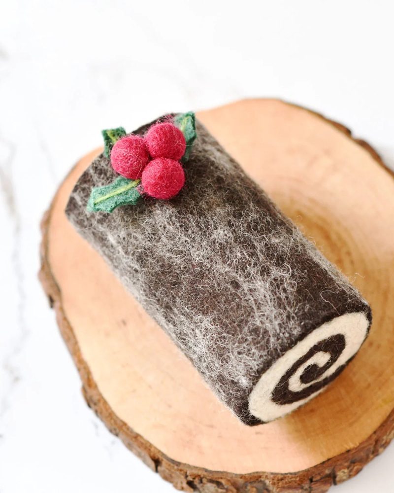 felt yule log cake 2