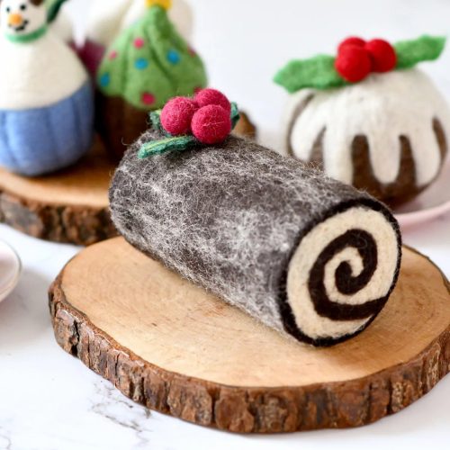 felt yule log cake 3