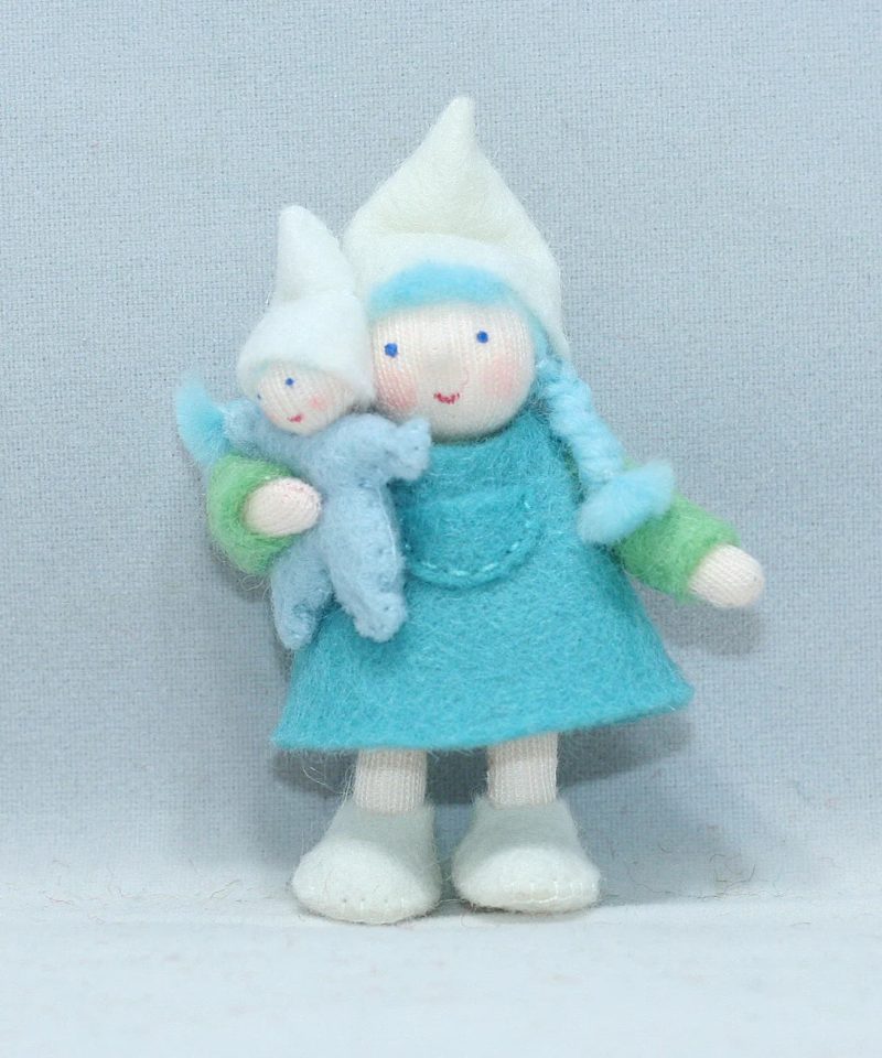 gnomesisterwithbaby