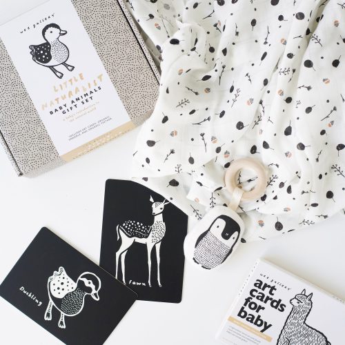 organic unisex high contrast gift set for baby newborn 2 3 4 5 months black and white animals