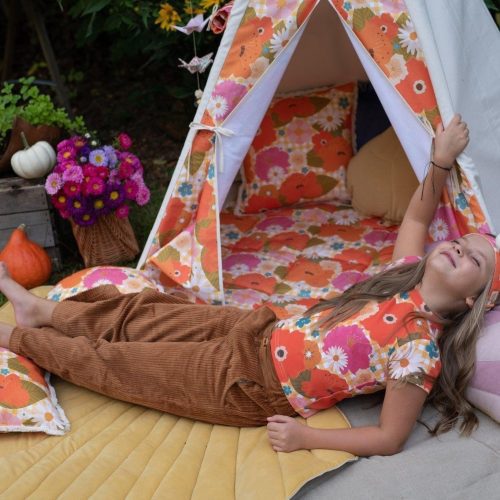 picnic with the flowers teepee and mat set 963219