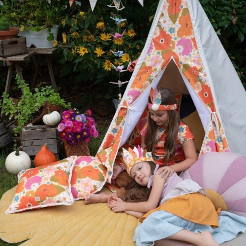 picnic with the flowers teepee tent 430803