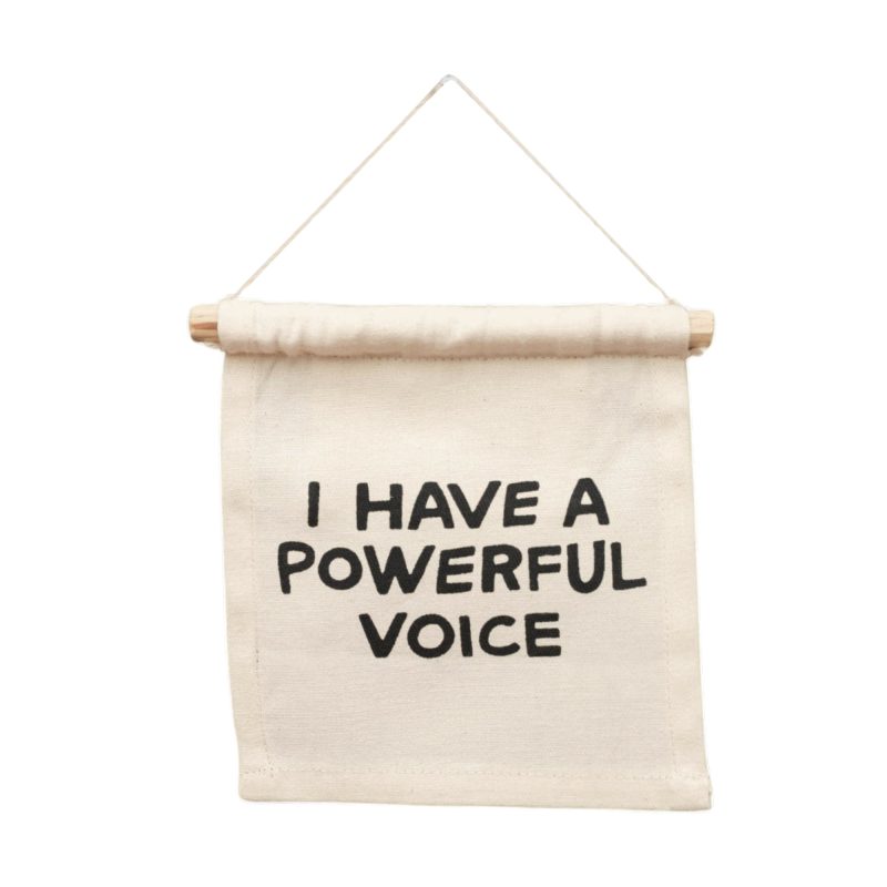 powerfulvoicehangsign