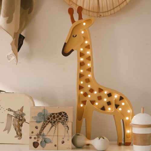 rsz little lights giraffe lamp 2