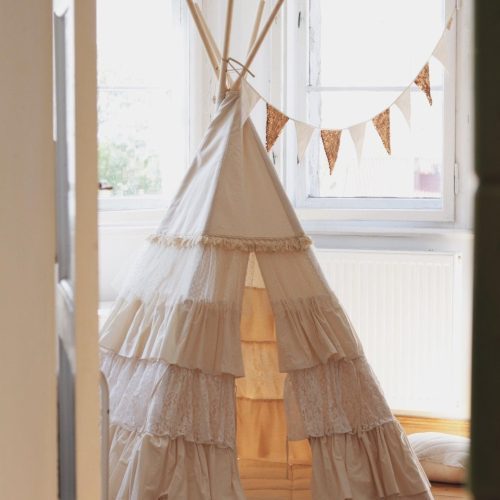 shabby chic teepee tent with frills 131259