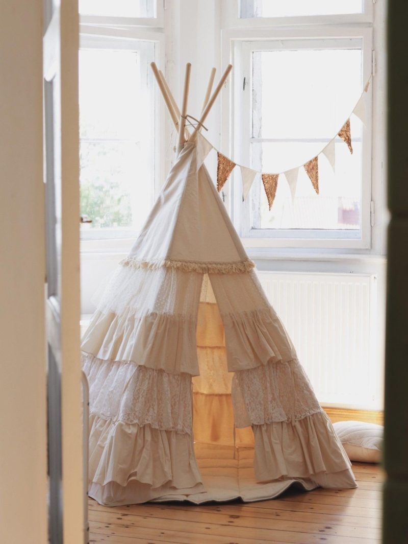 shabby chic teepee tent with frills 131259