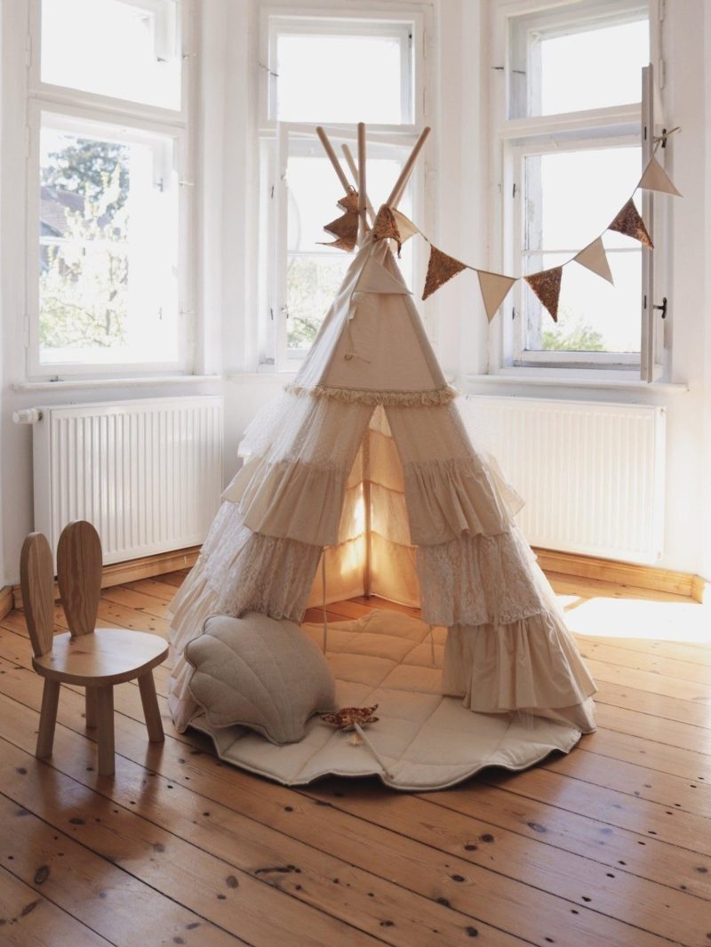 shabby chic teepee tent with frills 516739