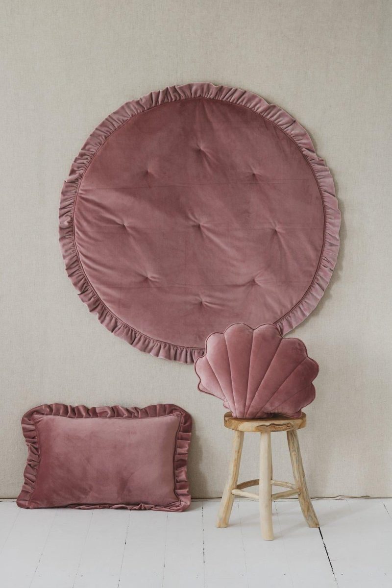 soft velvet mat with frill dirty pink 529682