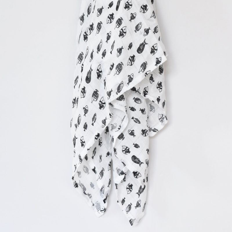 wee gallery organic baby swaddle fish HI