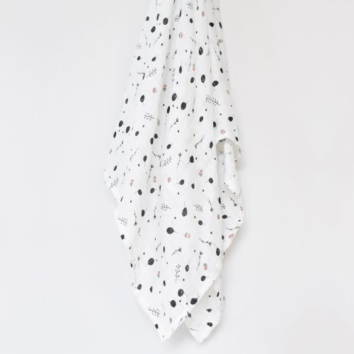 wee gallery organic baby swaddle seedling 5d081ad4 0141 4726 9f52 4c4afa988108